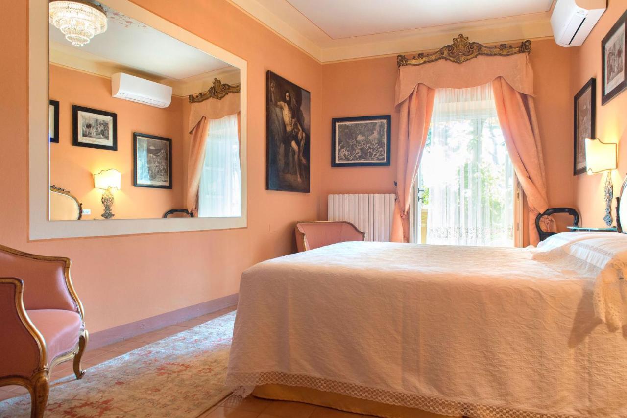 لوناتو B&B Alla Mezza Luna المظهر الخارجي الصورة